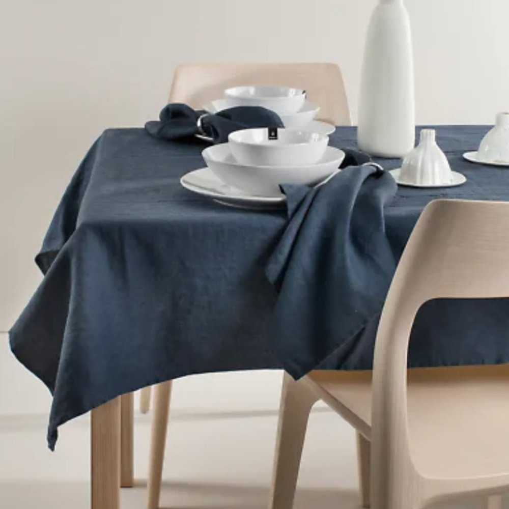 NIB HIMLA SUNSHINE TABLECLOTH SILENCE 145CM X 250 CM